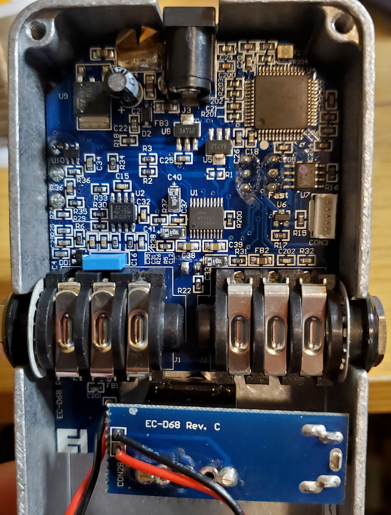A version of the Freeze with a deep blue PCB.