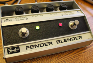Fender Blender fuzz with the guitar input on the left and amplifier output on the right.