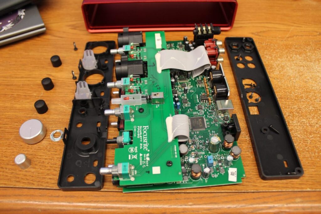 Figure 3: The FocusRite 2i4 fully disassembled.